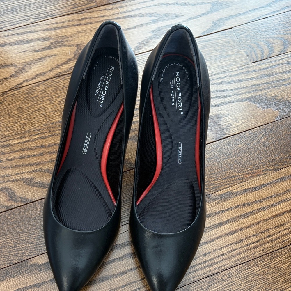 Rockport Women's Black and Red Heels